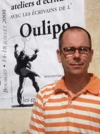 "Il n'y a pas besoin d'appel divin ou mystérieux pour écrire !"