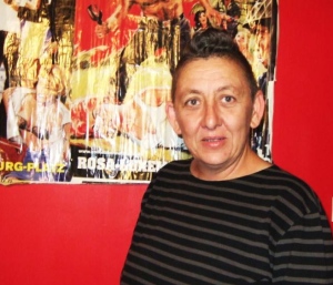 "Spécialistes de rien !"